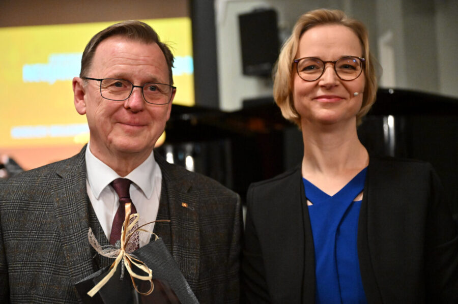 Bodo Ramelow (Linke) mit Eisenachs OB Katja Wolf (BSW) im Februar. Wird sie Innenministerin? 